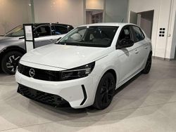 Bianco Nuova 2025 Opel Corsa S Tre volumi | 14.500 € (Ottimo prezzo)