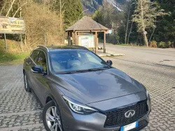 Grigio Usata 2016 Infiniti Q30 Premium Due volumi | 14.000 € (Buon prezzo)