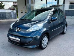Grigio Usata 2006 Peugeot 107 Due volumi | 3000 € (Ottimo prezzo)