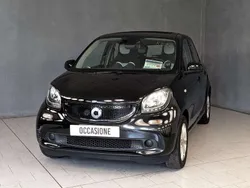Nero Usata 2015 Smart ForFour Passion Tre volumi | 13.890 € (Molto cara)