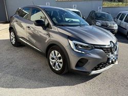 Grigio Usata 2020 Renault Captur Business SUV | 14.490 € (Buon prezzo)