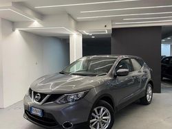 Grigio Usata 2015 Nissan Qashqai Acenta SUV | 7990 € (Buon prezzo)