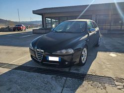 Nero Usata 2008 Alfa Romeo 147 Due volumi | 4900 € (Molto cara)