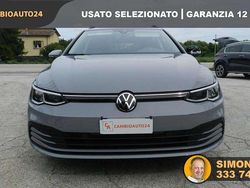 Grigio Usata 2022 VW Golf VIII Life Station wagon | 16.990 € (Buon prezzo)