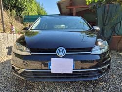 Nero Usata 2017 VW Golf Executive Tre volumi | 14.900 € (Buon prezzo)