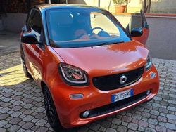 Arancione Usata 2015 Smart ForTwo Coupé Passion Due volumi | 8500 € (Buon prezzo)