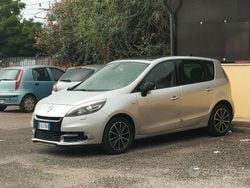 Usata 2012 Renault Scénic Bose Edition Monovolume | 3999 € (Ottimo prezzo)