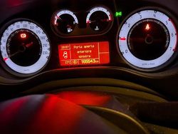 Usata 2015 Fiat 500L Monovolume | 7300 € (Buon prezzo)