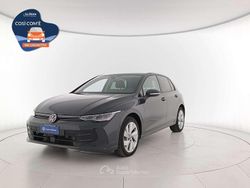 Urano grey Usata 2024 VW Golf VIII Edition Tre volumi | 29.500 € (Cara)