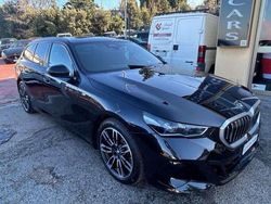 Nero zaffiro Usata 2025 BMW 520 M Sport Station wagon | 58.000 € (Molto cara)