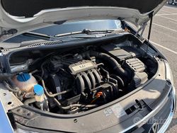 Grigio Usata 2008 VW Touran Monovolume | 10.000 €