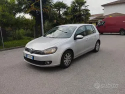 Usata 2011 VW Golf VI Tre volumi | 5200 € (Buon prezzo)