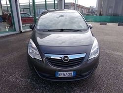 Grigio Usata 2013 Opel Meriva S Monovolume | 7200 € (Cara)