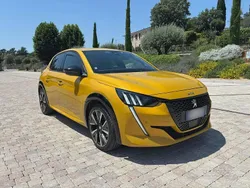Giallo Usata 2020 Peugeot 208 GT-line Due volumi | 14.800 € (Buon prezzo)