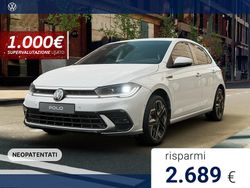 Pure white Nuova 2025 VW Polo R-line Plus Tre volumi | 25.300 € (Buon prezzo)