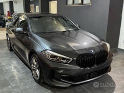 Grigio Usata 2021 BMW 118 M Sport Due volumi | 28.400 € (Buon prezzo)