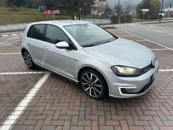 Argento Usata 2015 VW Golf VII GTE Tre volumi | 12.990 € (Buon prezzo)