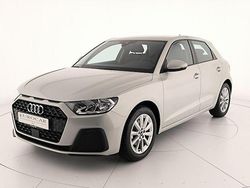 Argento rugiada metallizzato Usata 2024 Audi A1 Business Due volumi | 23.900 € (Ottimo prezzo)
