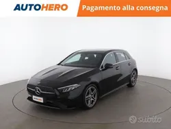 Nero Usata 2023 Mercedes A200 AMG Line Premium Tre volumi | 34.899 € (Buon prezzo)