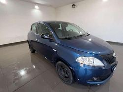 Blu/azzurro Usata 2023 Lancia Ypsilon Due volumi | 10.700 € (Ottimo prezzo)