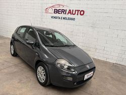 Grigio Usata 2014 Fiat Punto Lounge Tre volumi | 2700 € (Super prezzo)