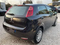 Nero Usata 2014 Fiat Punto Easy Due volumi | 4500 € (Buon prezzo)