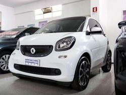 Bianco con tridion argento Usata 2016 Smart ForTwo Coupé Passion Due volumi | 12.480 € (Cara)