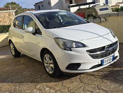 Usata 2015 Opel Corsa Cosmo Tre volumi | 5900 € (Buon prezzo)