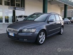 Usata 2004 Volvo V50 Momentum Station wagon | 2900 € (Molto cara)