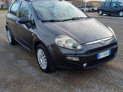 Nero Usata 2010 Fiat Punto Evo Dynamic Due volumi | 3000 € (Ottimo prezzo)