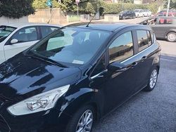 Nero Usata 2016 Ford B-MAX Monovolume | 7000 € (Buon prezzo)