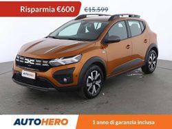 Arancione Usata 2023 Dacia Sandero Expression SUV | 14.999 € (Buon prezzo)