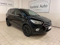 Nero Usata 2019 Ford Kuga Business Edition SUV | 13.980 € (Cara)