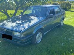 Usata 1989 Alfa Romeo 75 Tre volumi | 7900 €