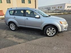 Grigio Usata 2007 Mitsubishi Outlander Invite SUV | 3800 € (Buon prezzo)