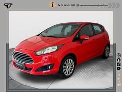 Rosso Usata 2016 Ford Fiesta Tre volumi | 5590 € (Buon prezzo)
