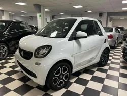 Bianco Usata 2017 Smart ForTwo Cabrio Passion Cabrio | 17.300 € (Molto cara)