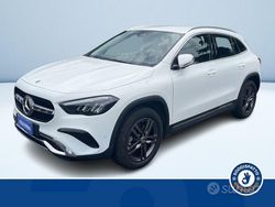 Bianco pastello Usata 2024 Mercedes GLA180 Advanced SUV | 38.100 € (Buon prezzo)