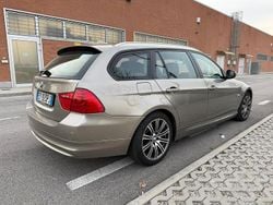 Grigio Usata 2010 BMW 320 Station wagon | 3500 € (Buon prezzo)
