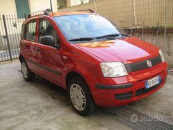 Rosso pastello Usata 2012 Fiat Panda Due volumi | 5900 € (Molto cara)