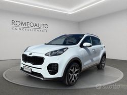 Bianco pastello Usata 2016 Kia Sportage GT-Line SUV | 14.300 € (Buon prezzo)