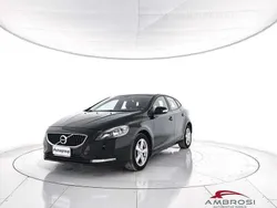 Nero Usata 2017 Volvo V40 Business Edition Station wagon | 10.770 € (Buon prezzo)