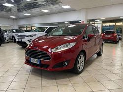 Rosso Usata 2016 Ford Fiesta Business Edition Tre volumi | 7900 € (Buon prezzo)