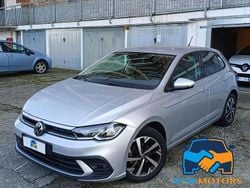 Grigio Usata 2023 VW Polo Style Tre volumi | 14.990 € (Super prezzo)