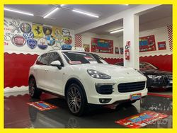 Bianco Usata 2016 Porsche Cayenne SUV | 24.999 € (Buon prezzo)