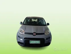 Grigio Usata 2023 Fiat Panda Due volumi | 11.900 € (Buon prezzo)