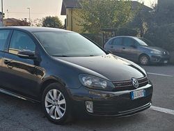 Nero Usata 2012 VW Golf Highline Tre volumi | 4900 € (Super prezzo)