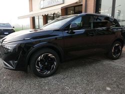 Nero perla Nuova 2025 Nissan Qashqai N-Connecta SUV | 31.500 €