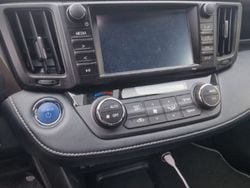 Argento Usata 2018 Toyota RAV4 Hybrid SUV | 18.000 € (Buon prezzo)