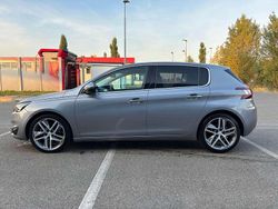 Usata 2014 Peugeot 308 Allure Tre volumi | 9200 € (Buon prezzo)
